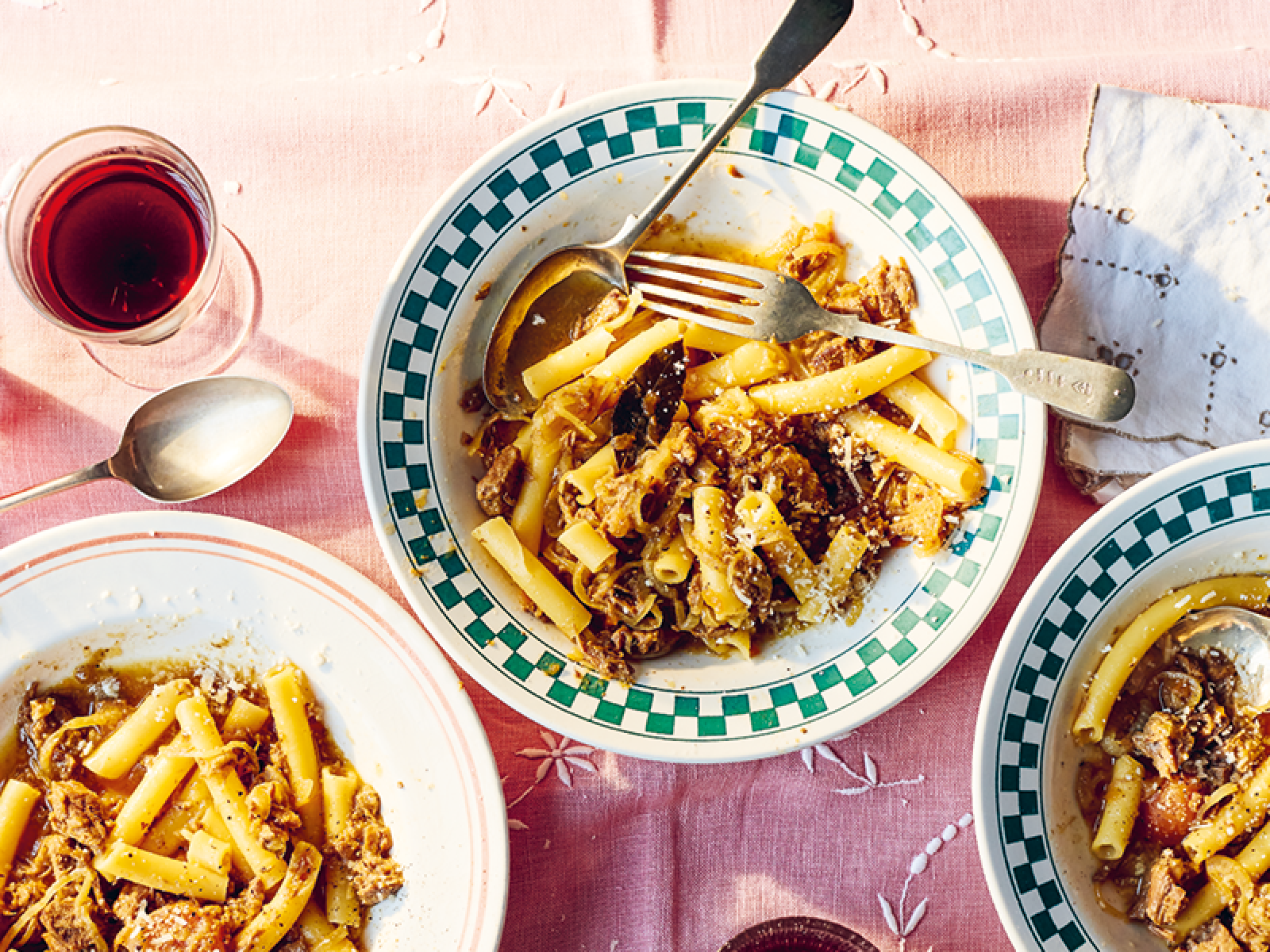 Quick and Easy Pasta Recipes Including Spaghetti, Beef Stew and Garlic